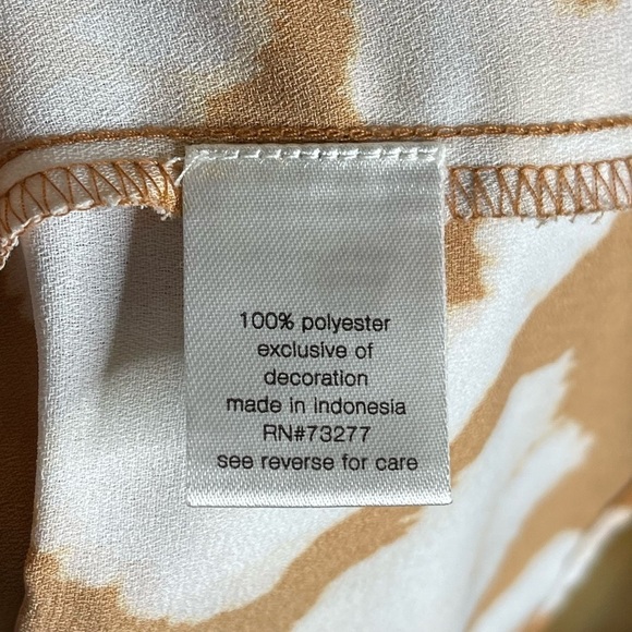 Elizabeth and James Carmel and White Long Sleeve Billowy Blouse Size Medium - Picture 10 of 10